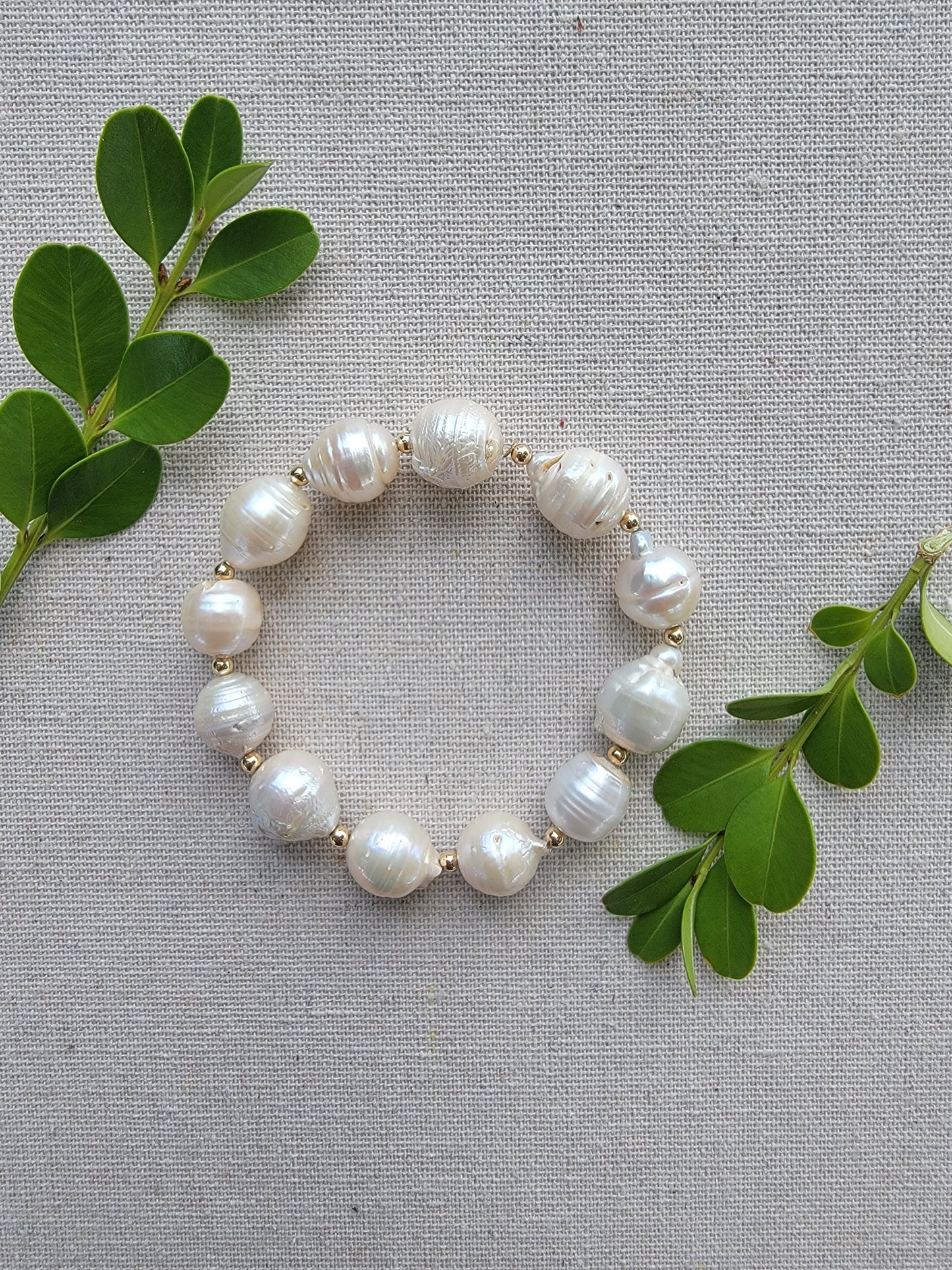 Baroque Pearl Bracelet in Solid 14kt Gold