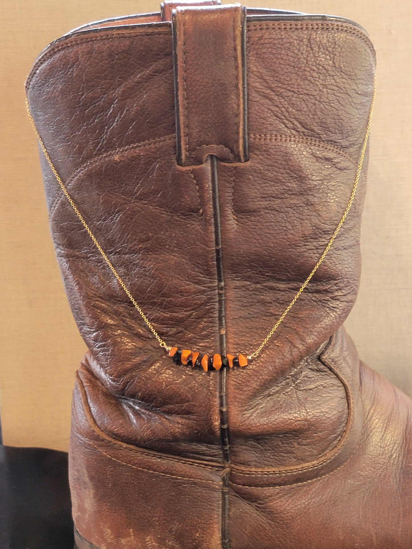 The outlaw bar necklace