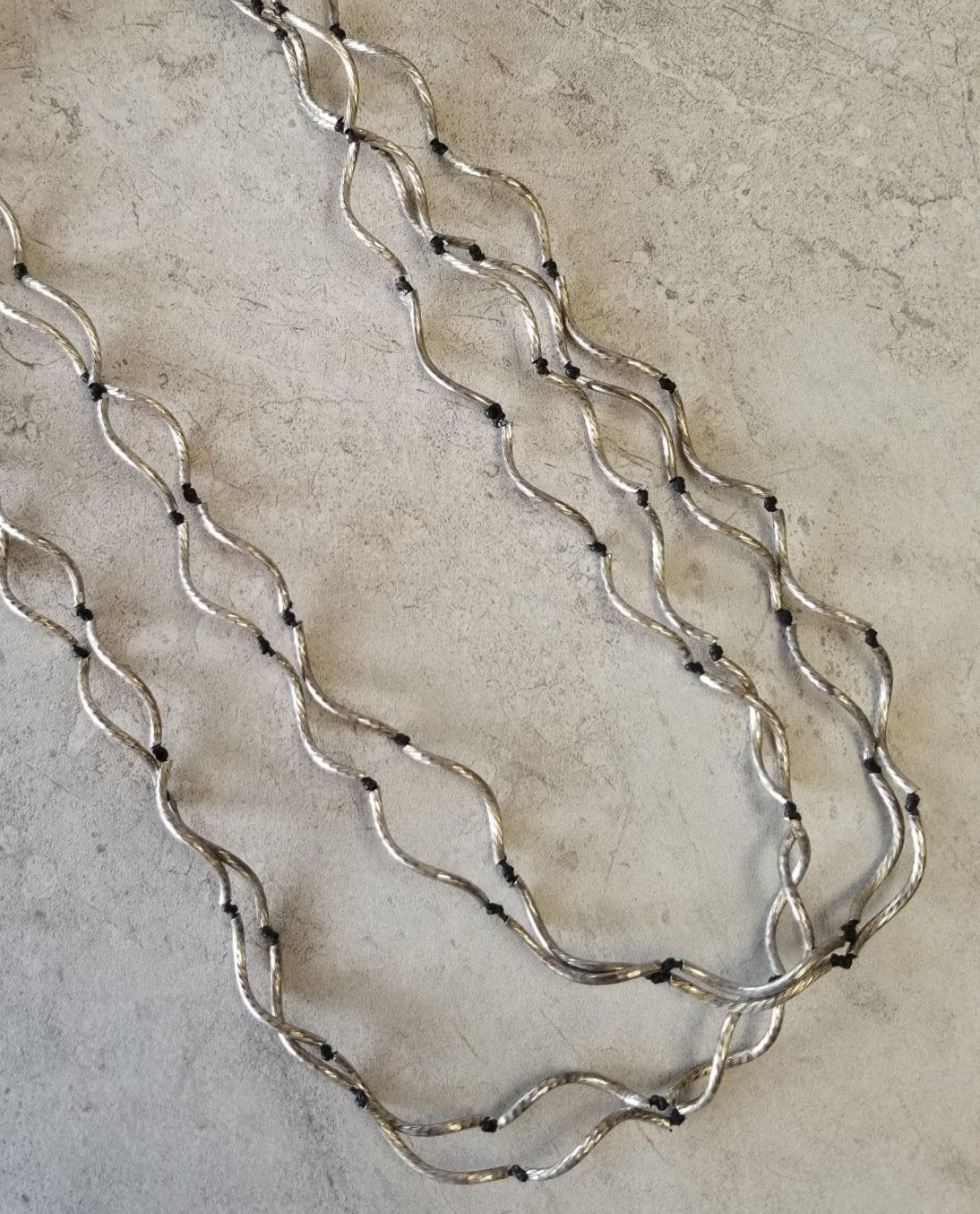 Metal Twist Long Necklace - DearBritt
