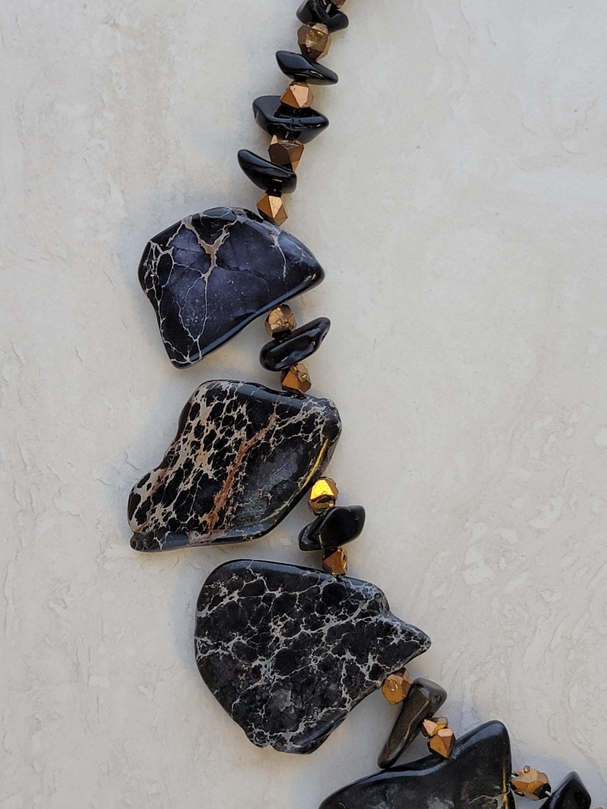 Black & Gold Stone Necklace - DearBritt