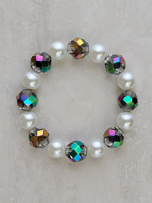 Iridescent & Pearl Bracelet - One of a kind