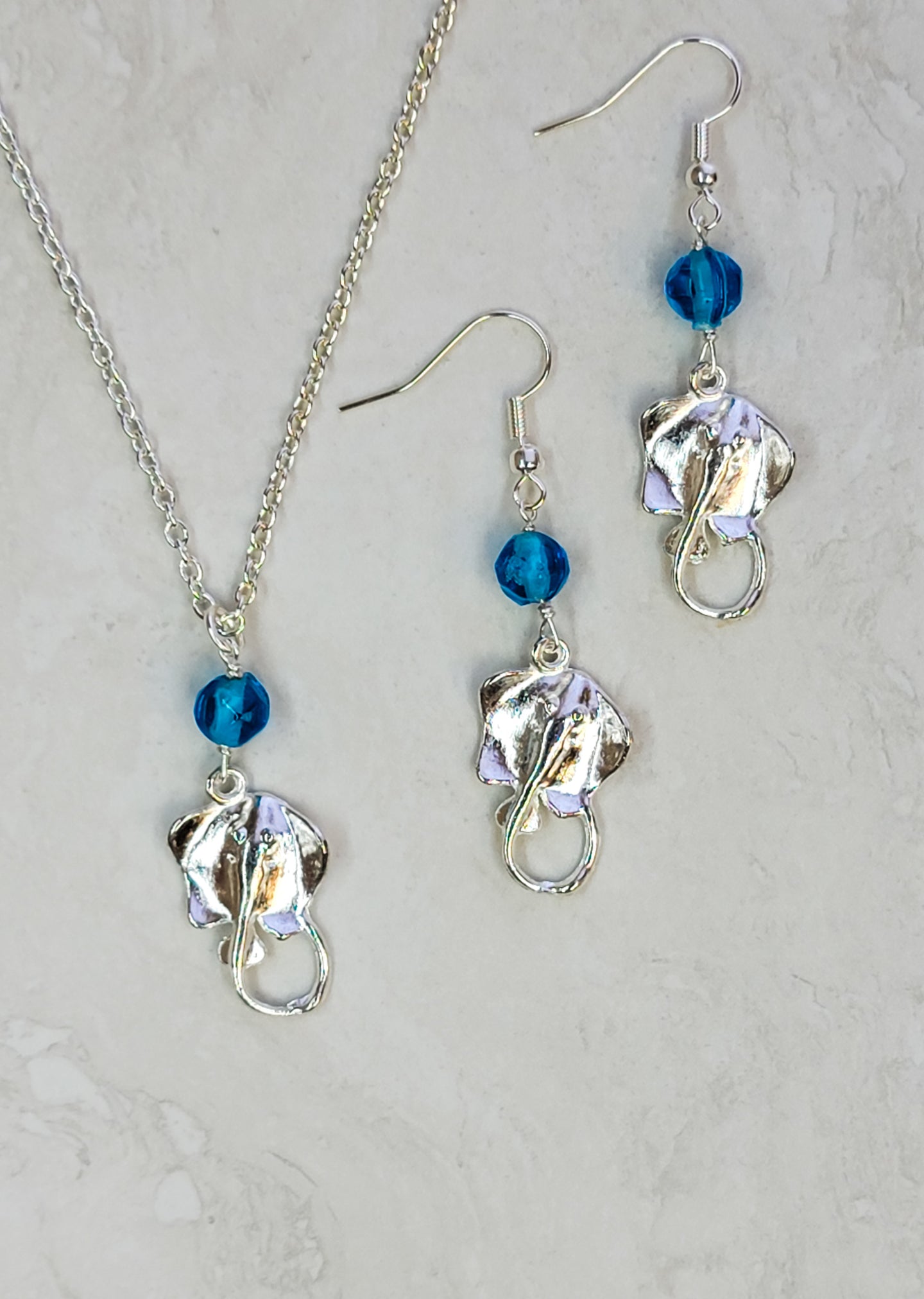 Stingray Jewelry Set - Silver - Matching Necklace & Earrings - One Of A Kind