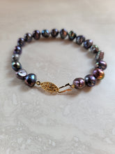 Purple Pearl Bracelet - Handtied Freshwater Pearls - Gold Hook Clasp - Gray Silk