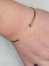 Oklahoma Bracelet - Gold - Adjustable Wire Cuff